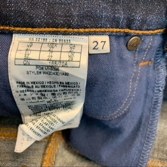 Guess high rise button fly denim Jean shorts Sz 27 - Picture 8 of 9